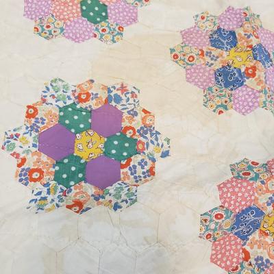 Six Vintage Handmade Quilts (B1-KD)