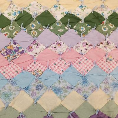 Six Vintage Handmade Quilts (B1-KD)