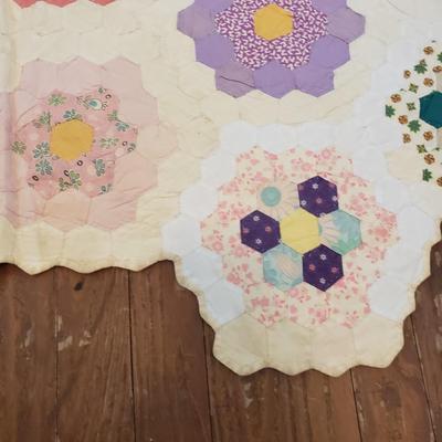 Six Vintage Handmade Quilts (B1-KD)