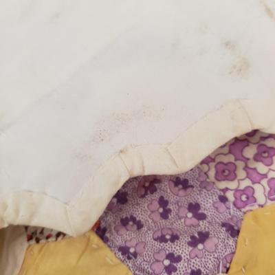 Six Vintage Handmade Quilts (B1-KD)