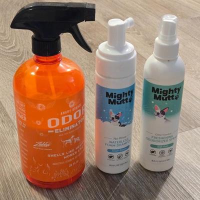 Dog Waterless Shampoo, Deodorizer and Floor Spray