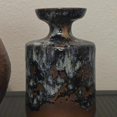 (2) Pottery Vessels