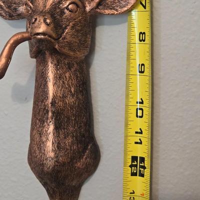 Resin Deer Head that Hangs on the Wall