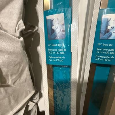 Towels. Bars, Closet Organizer