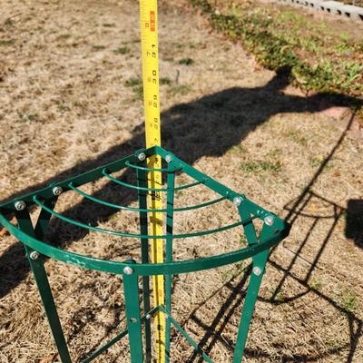 4 Metal Flower Pot Stands Holders