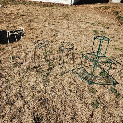 4 Metal Flower Pot Stands Holders