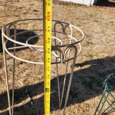 4 Metal Flower Pot Stands Holders