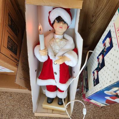 4 Animated Christmas Holiday Figurines Boy Girl Mr. Christmas 29" Santa and 27"Mrs Santa Tested