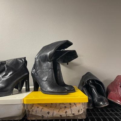 Women’s fashion boots