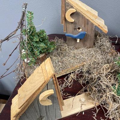 Wood decorative bird houses