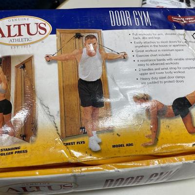 Atlas door gym