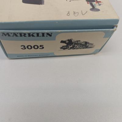 Marklin #3005 HO Scale Steam Locomotive 23014 W/ Tender