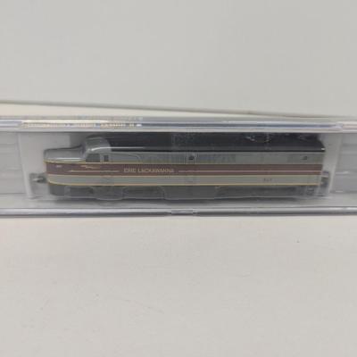 N Scale Erie Lackawanna 8-Wheel Drive Locomotive