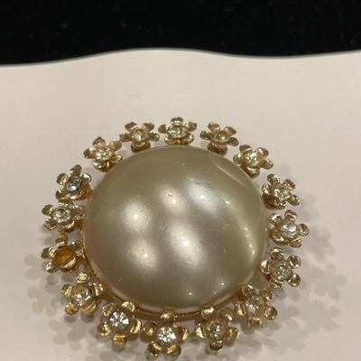 Springtime jewelry