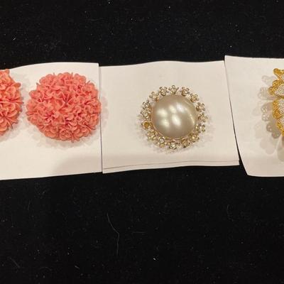 Springtime jewelry