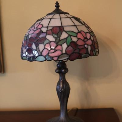 Tiffany Style Stained Glass Table Lamp