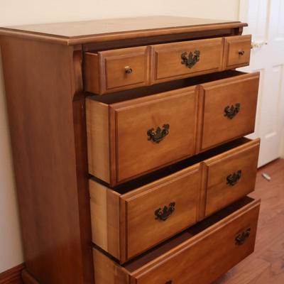 Vintage Harmony House Chest of Drawers
