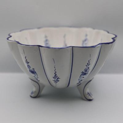 Hand Painted Portuguese Blue White Ceramic Footed Bowl