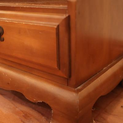 Vintage Harmony House End Table