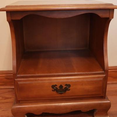 Vintage Harmony House End Table