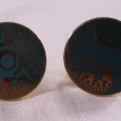 3 pr cufflinks & 1 tie clasp