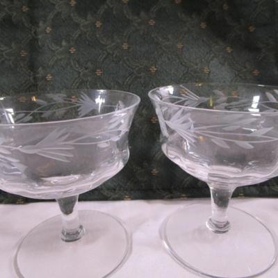 4 Vintage crystal sherbet glass
