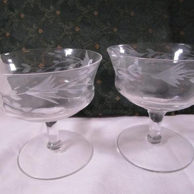 4 Vintage crystal sherbet glass