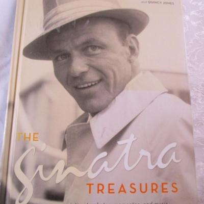Frank Sinatra Treasures, book & mementos & CD