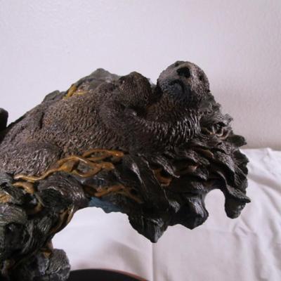 Precious Cargo statuette of otters