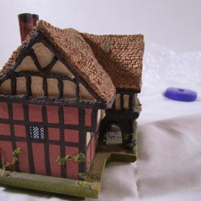 English Cottage music box