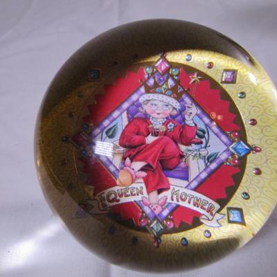 Mary Engelbreit paperweight & doorknob