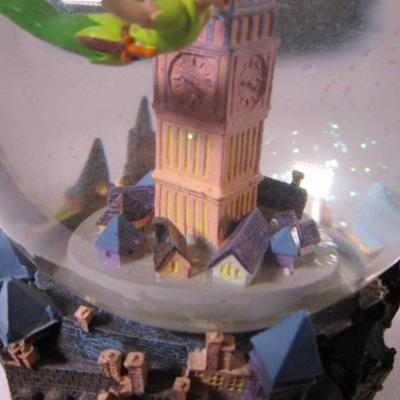 Musical glass waterglobe, Peter Pan scene