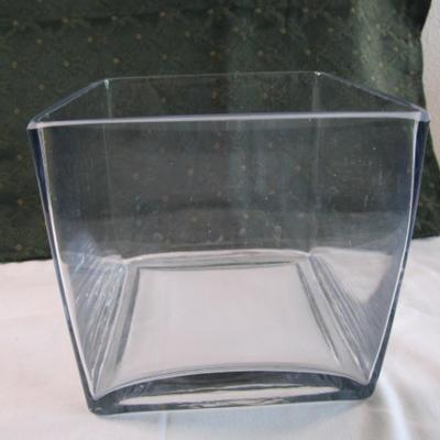 Clear glass hollow cube