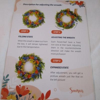 Soomeir's Gift Spring wreath, new in box