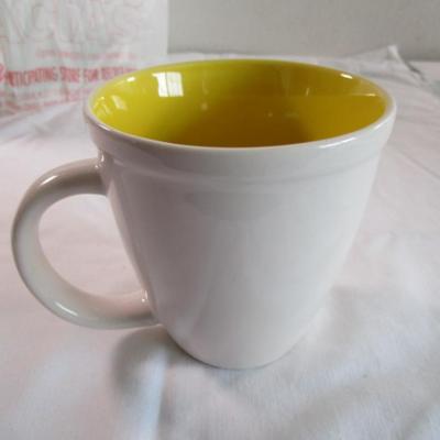 Hallmark Peanuts' Lucy mug