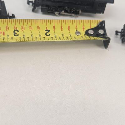 2 - N Scale All-Wheel Drive Locomotive A.T. & S.F.