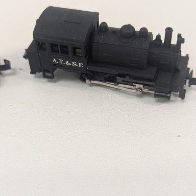 2 - N Scale All-Wheel Drive Locomotive A.T. & S.F.