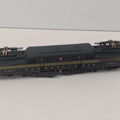 Made In Italy AHM 11614 HO Scale Pennsylvania #4929 Gg1 Electric Locomotive