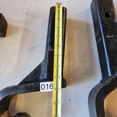 2 Trailer Hitches Reese