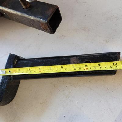 2 Trailer Hitches Reese