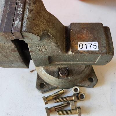 Swivel Bench Vise 3"
