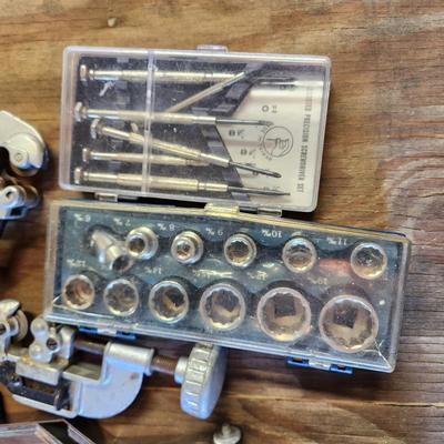 Large Tabletop Tool Lot