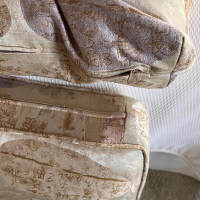 Luxurious French Provincial Style Arm Chair (GB2-RG)