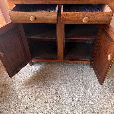Early American Jelly Cupboard Cabinet (GB2-RG)