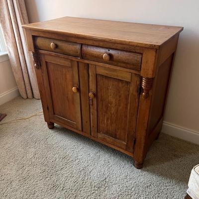Early American Jelly Cupboard Cabinet (GB2-RG)