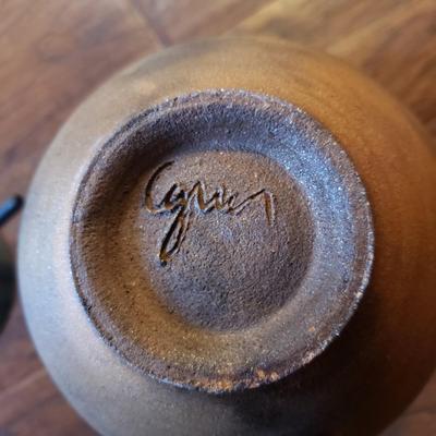 Acorn Pot by Carol Green (L-KD)