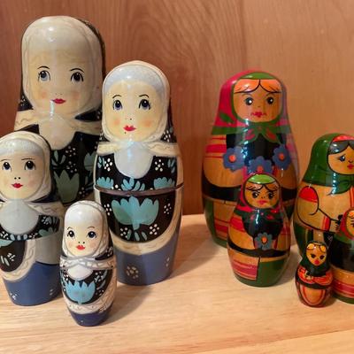 Blue & red Russian nesting dolls