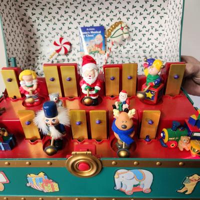 Mr. Christmas Santa Musical Toy Chest Working