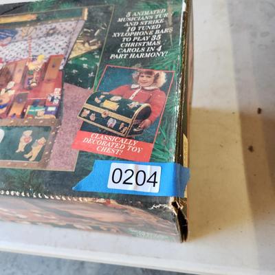 Mr. Christmas Santa Musical Toy Chest Working