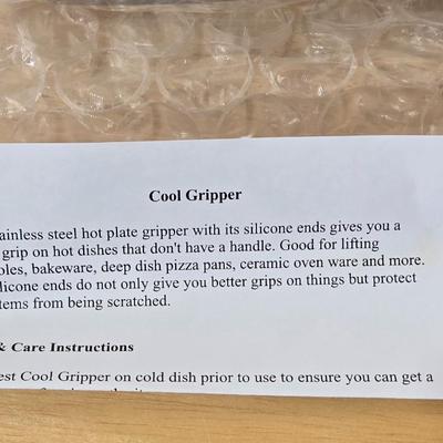 (2) New Cool Grippers